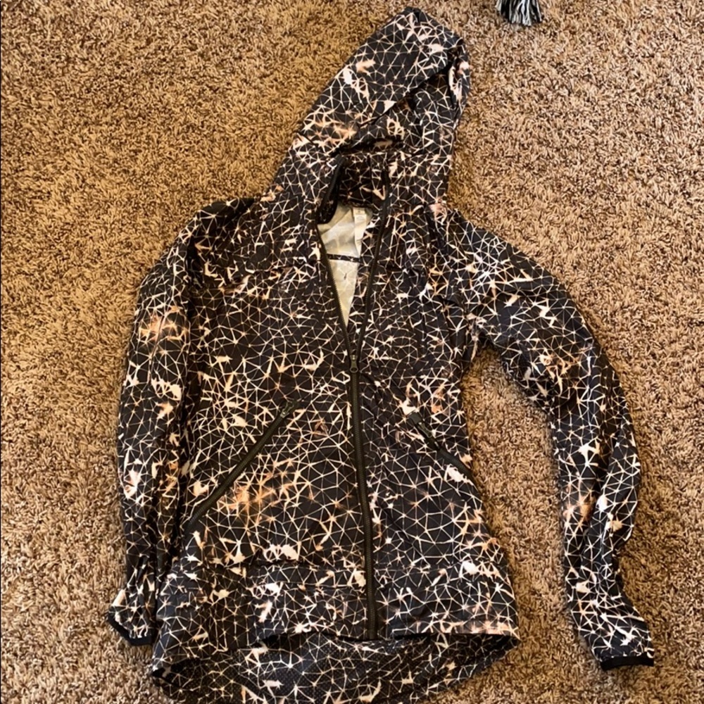 Lulu lemon rain jacket